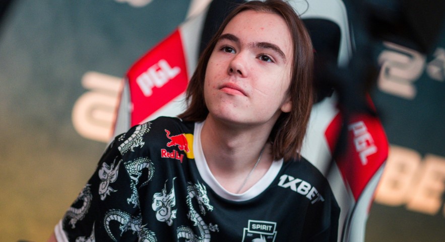 电竞比分雪碧经理Korb3n分享了YB顶替GG参加本届国际邀请赛的看法